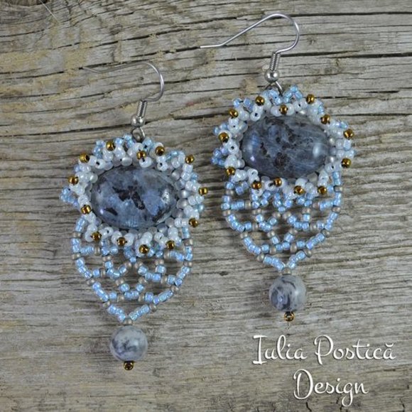 BEAD EMBROIDERY EARRINS
