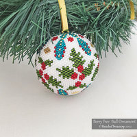 BERRY TREE BALL - Beaded Christmas Ornament Pattern - 3D Peyote Ball