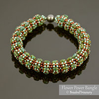 FLOWER POWER BANGLE - Beading Tutorial with Superduo and Seed Beads
