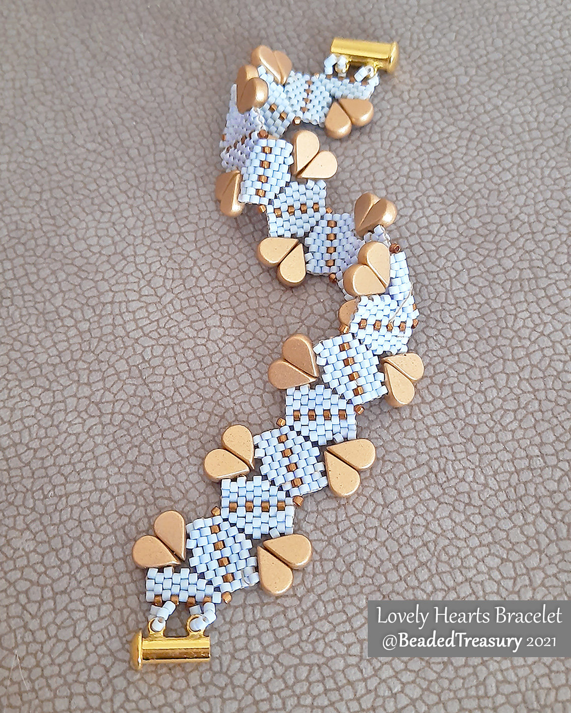 LOVELY HEARTS Bracelet - Beading Pattern - Peyote stitch bead pattern - Instant PDF Download