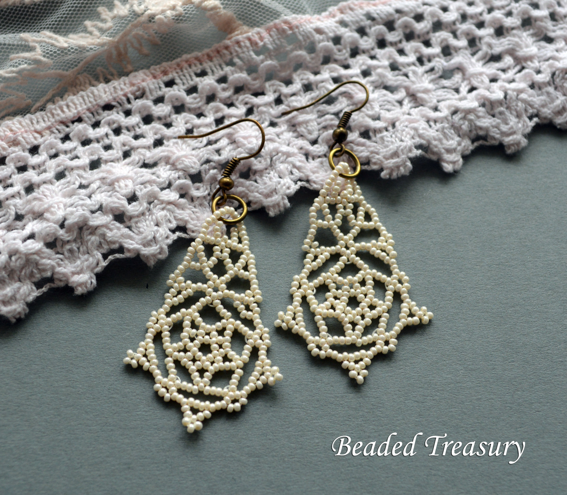 PEARLY LACE - beadweaving earrings tutorial / Beading tutorial / Earring tutorial / Beading pattern / Beaded earrings / TUTORIAL ONLY
