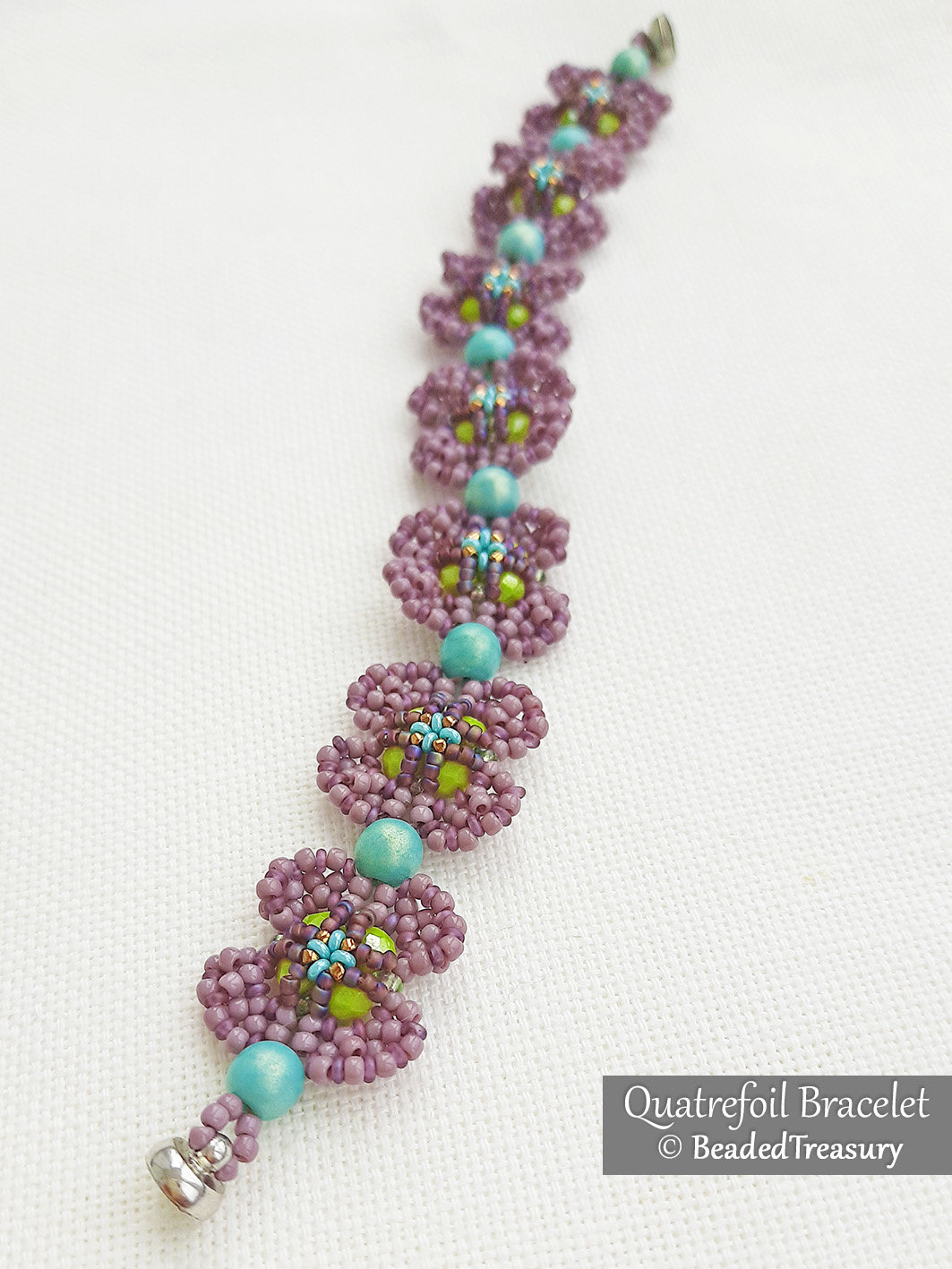 QUATREFOIL BRACELET - Beading Tutorial