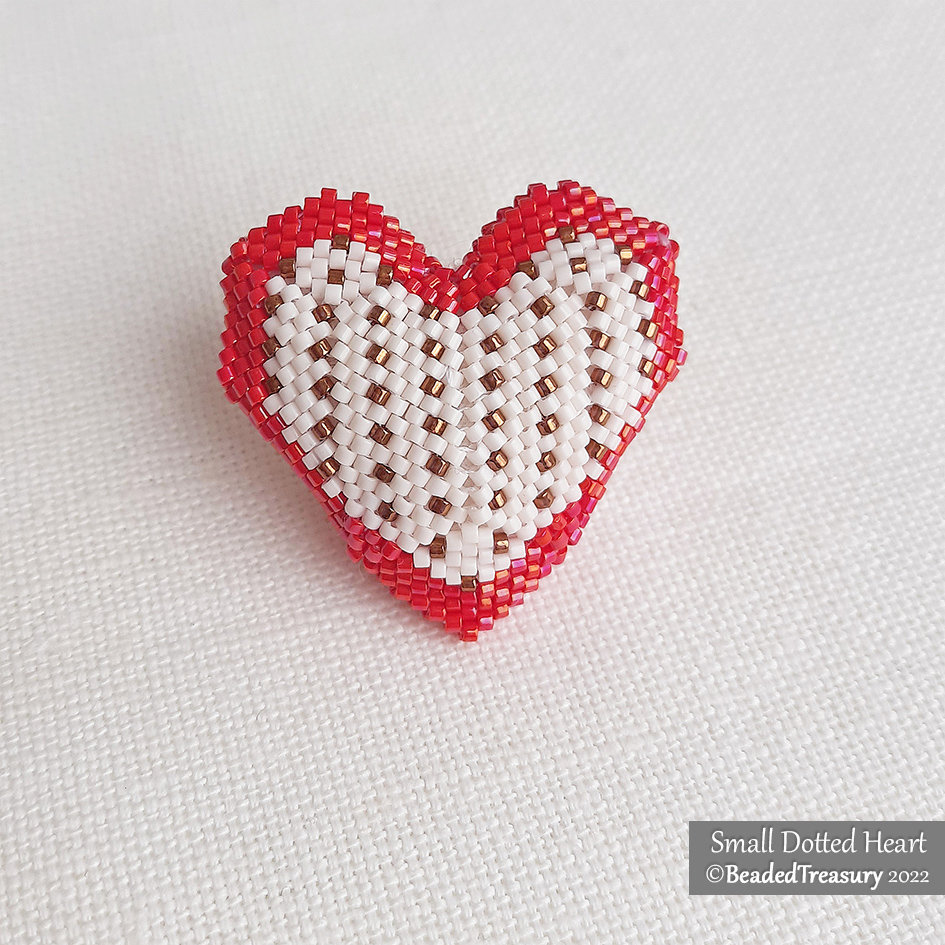 SMALL DOTTED HEART Ornament - 3D Peyote Beading Pattern