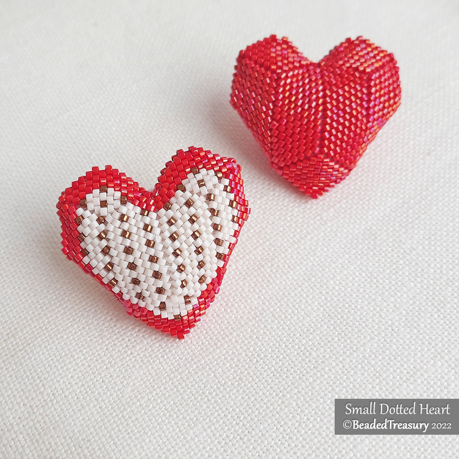 SMALL DOTTED HEART Ornament - 3D Peyote Beading Pattern