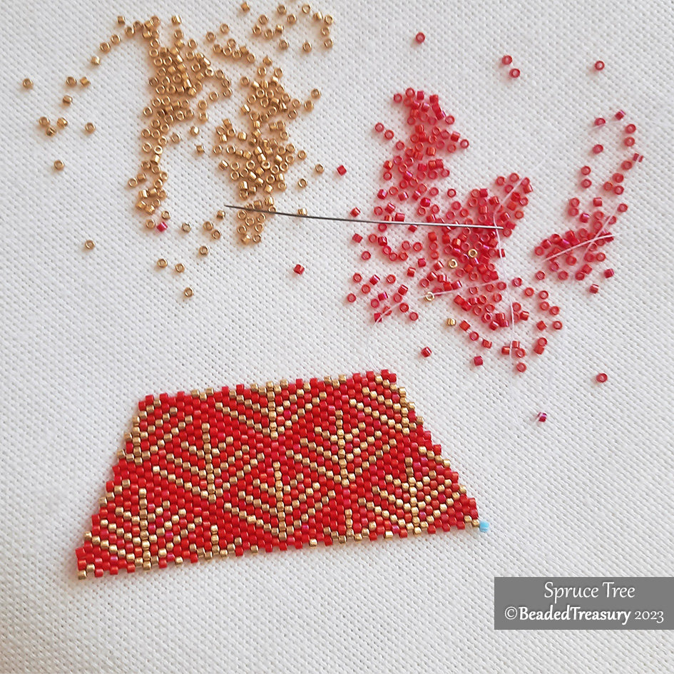 Flat Odd Peyote Pattern - SPRUCE TREE Ornament