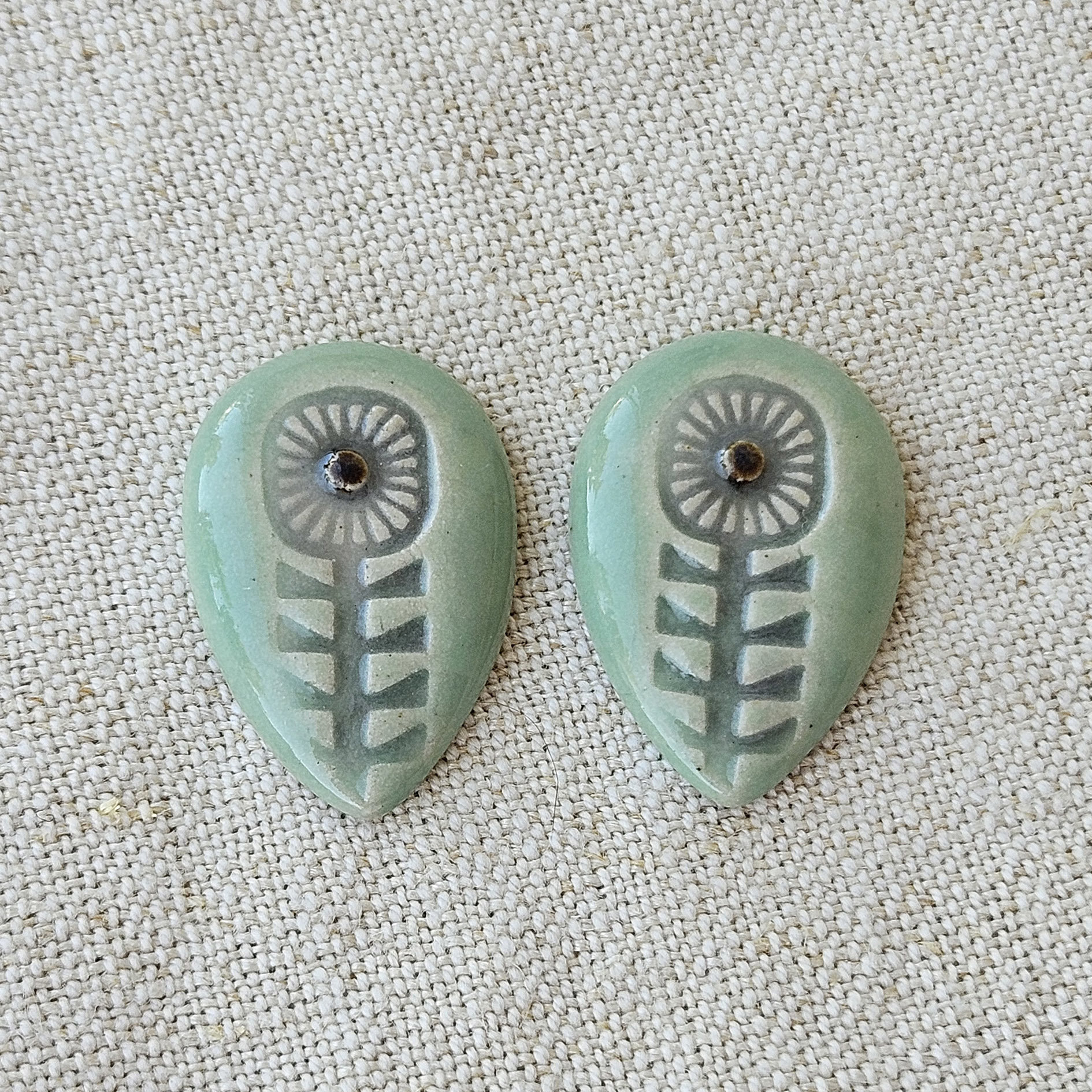 Flower Drop Artisan Ceramic Cabochons, Light Green and Gray, one pair