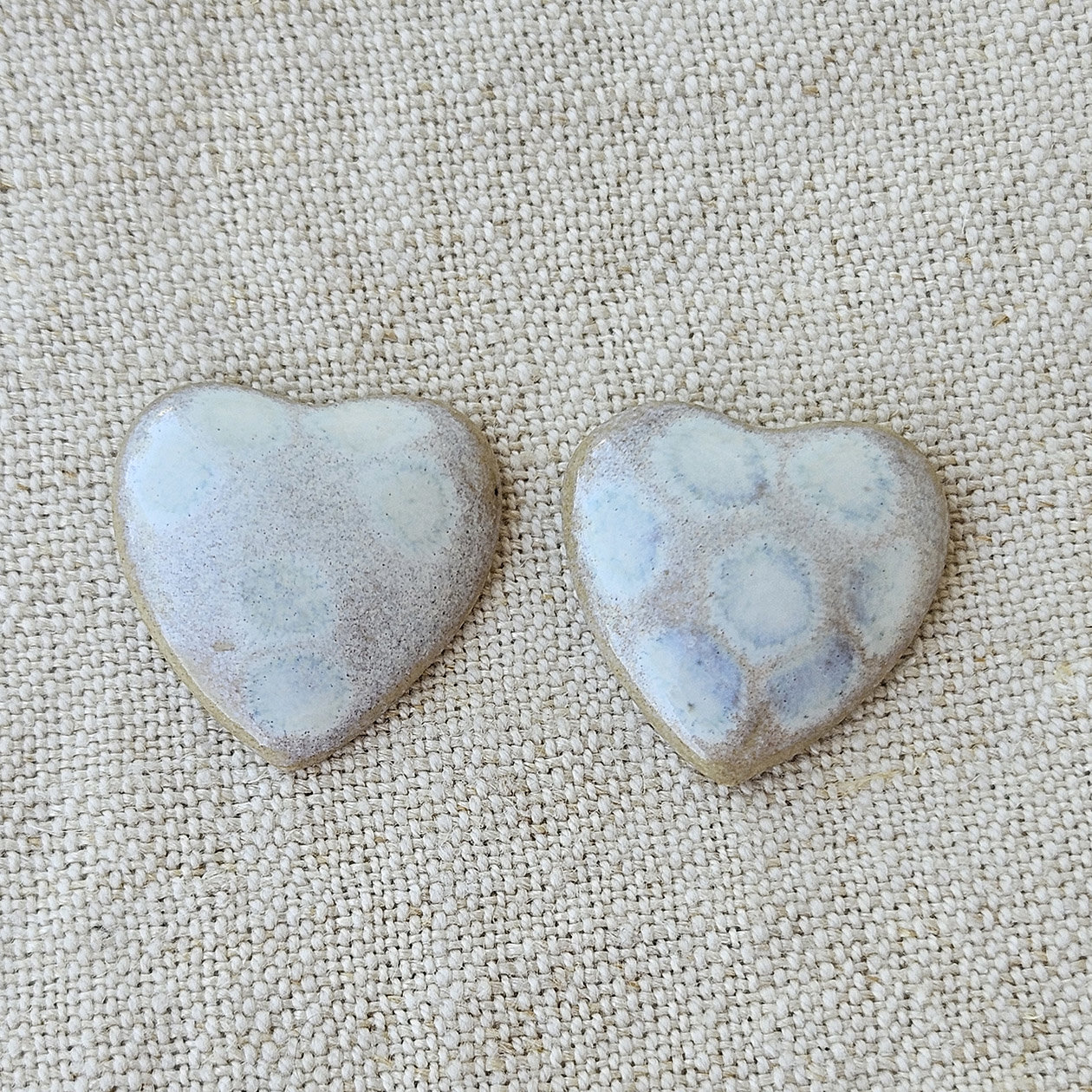 Heart Artisan Ceramic Cabochons, Beige White Opal, one pair