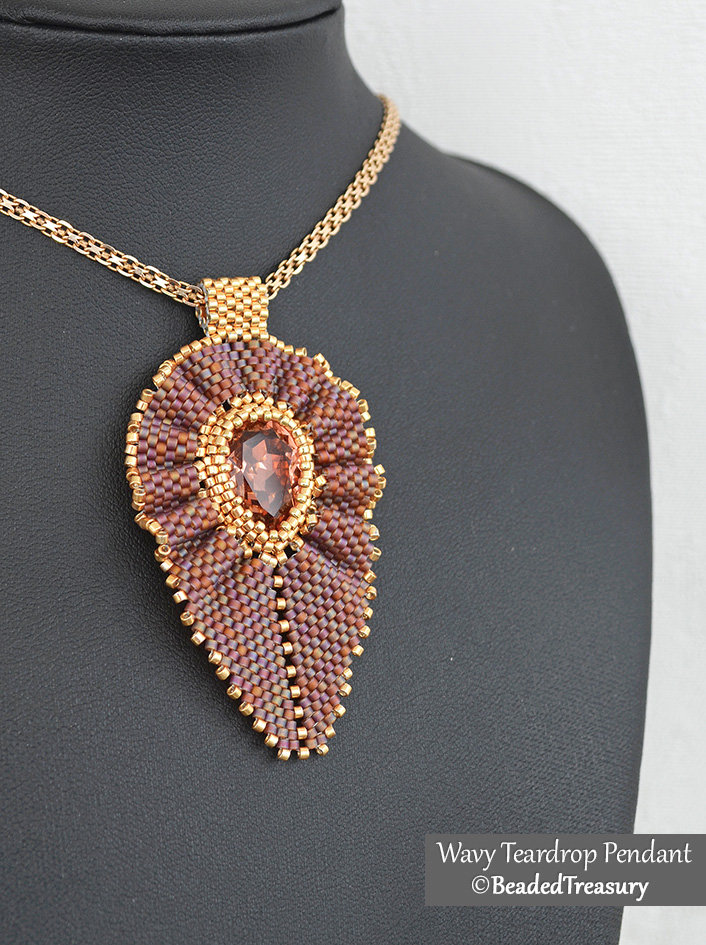 WAVY TEARDROP Pendant Beading Tutorial - Peyote bead pattern with Swarovski Pear Fancy Rhinestone and Delica Seed beads- Instant Downloadable PDF