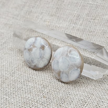 Round Artisan Ceramic Cabochons, Beige Opal White Dots, one piece